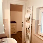 Leonesshouse شقة