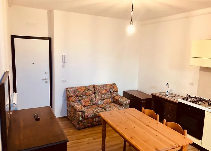 Leonesshouse アパート